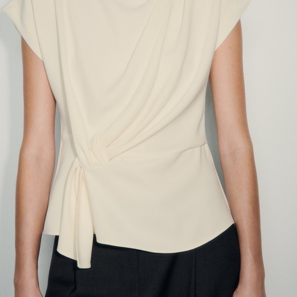 ZARA Ruched Waist Blouse - Picture 5 of 5